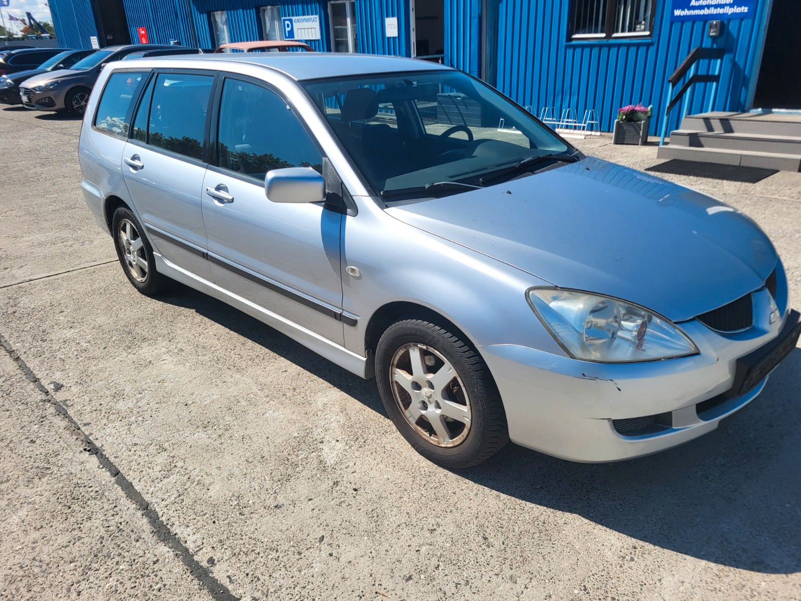 Mitsubishi Lancer - 1