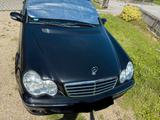 Mercedes-Benz Mercedes c 230 - Mercedes-Benz C 230 aus 2005
