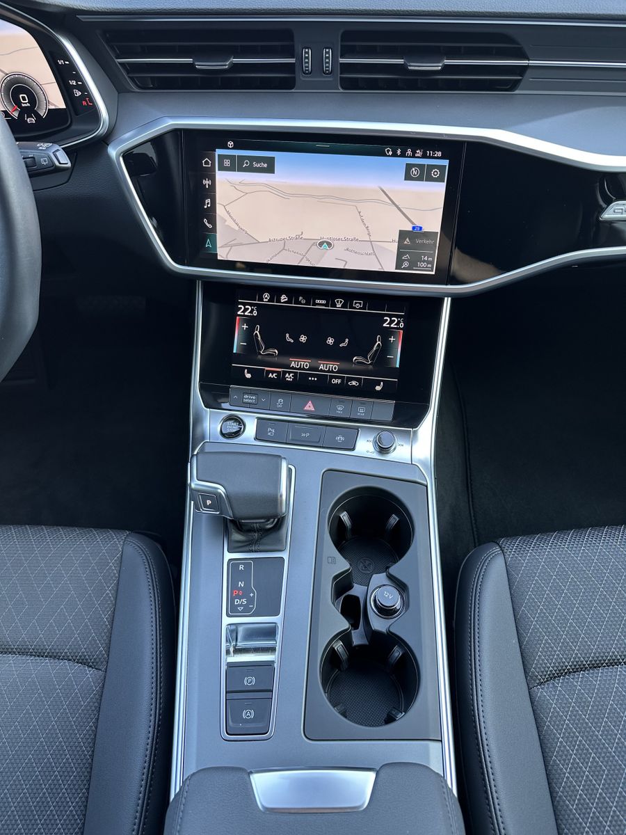 Fahrzeugabbildung Audi A6 Allroad 40 TDI Qu NAV+LED+360°+V-COCKPIT+18ZO