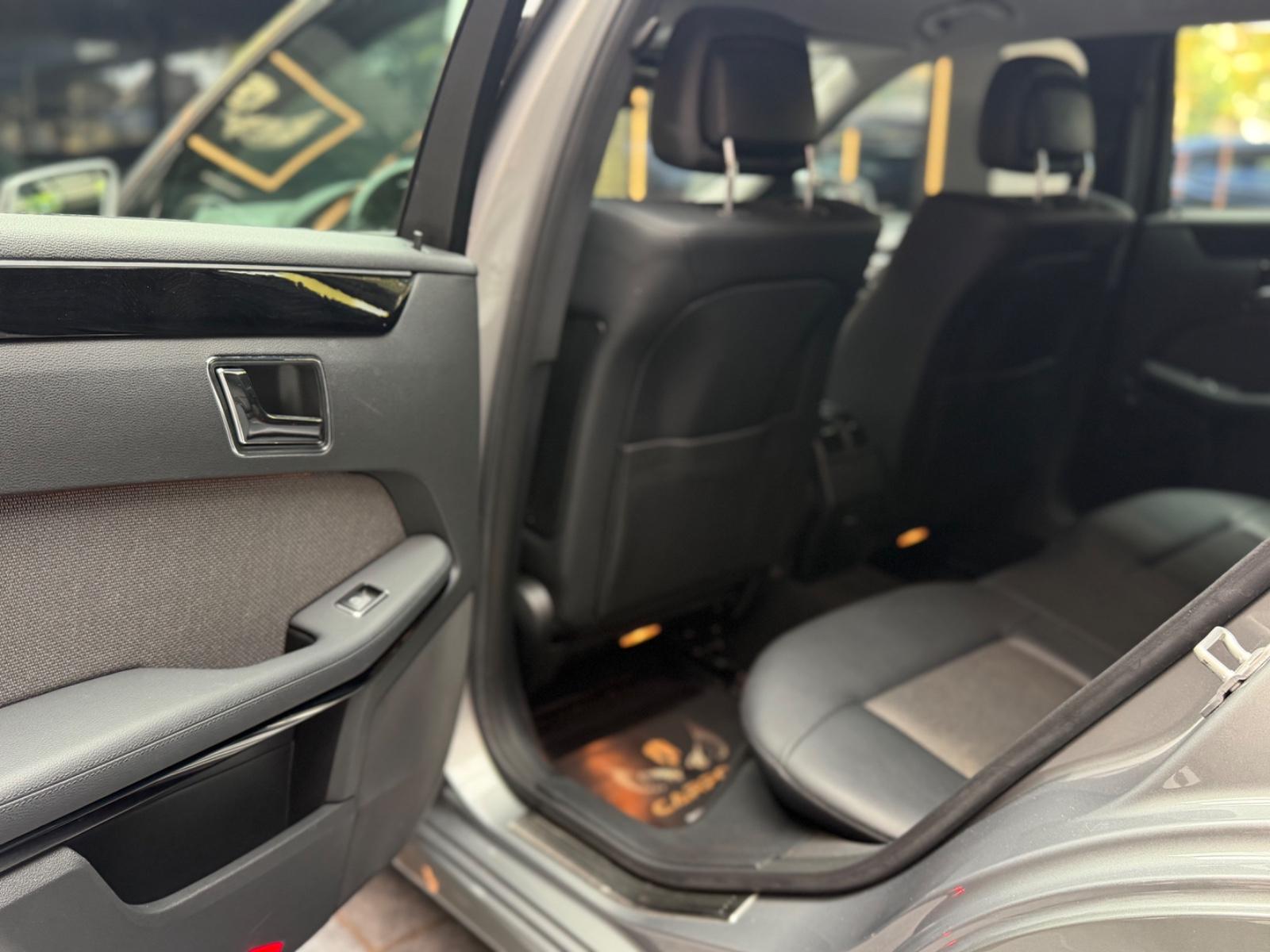 Mercedes-Benz E 200 E T-Modell  BlueEfficiency/LED/T-Leder/BT