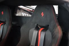 FERRARI 488 Pista Coupé | Full Carbon | Rosso Corsa FERRARI 488 Pista Coupé | Full Carbon | Rosso Corsa