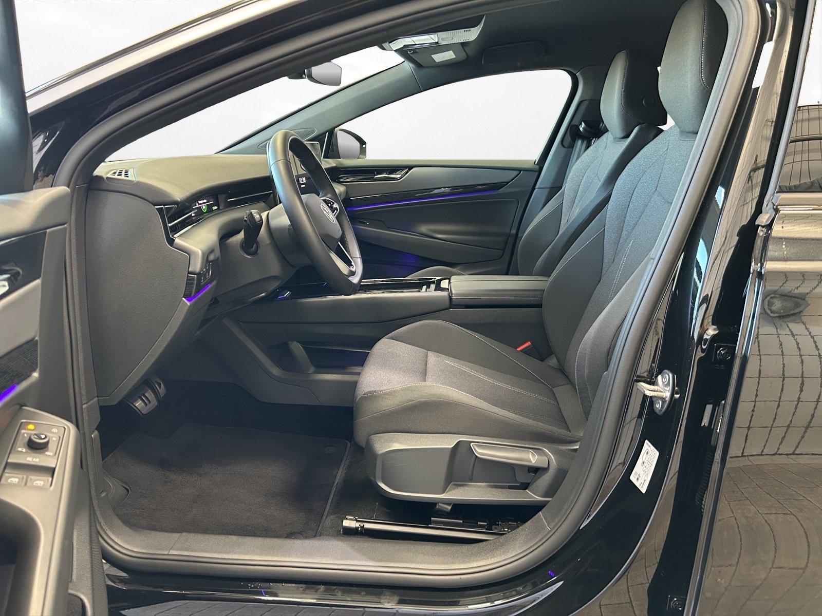 Volkswagen ID.7 Tourer Pro | NAVI | LED | AHK | SITZH. |