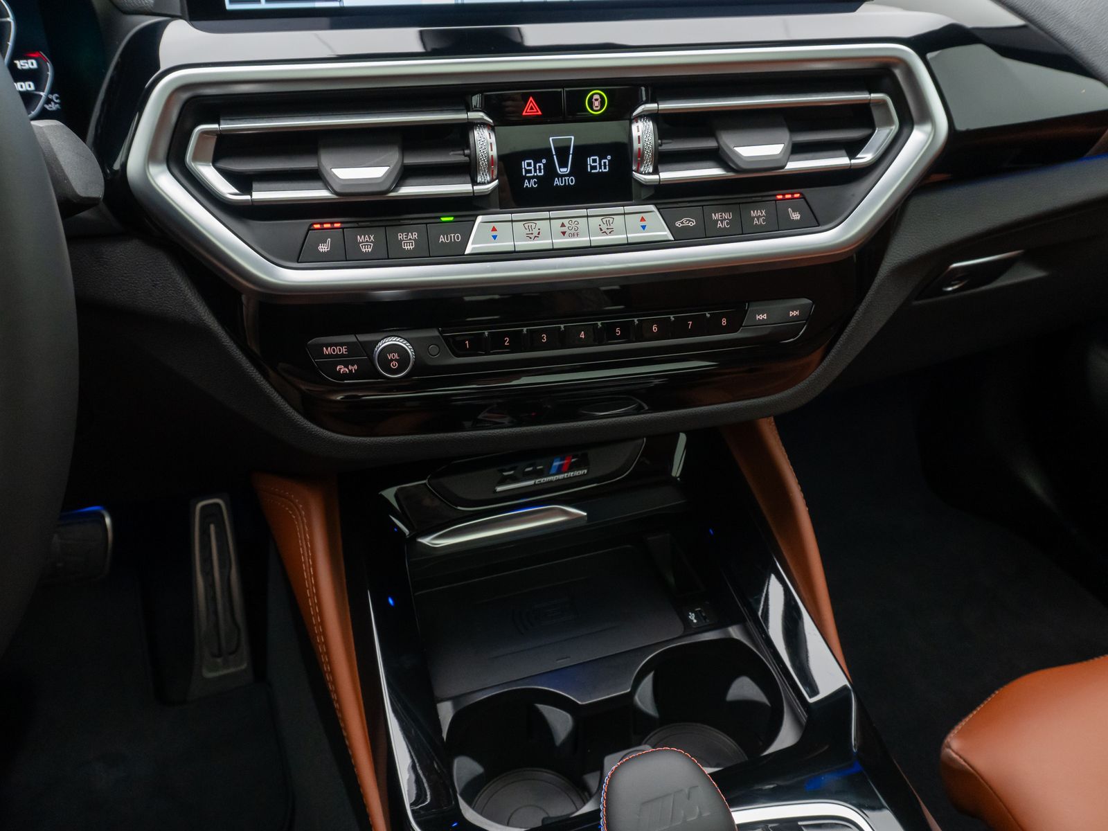 Fahrzeugabbildung BMW X4 M Competition M Driver´s 360°Laser DAB 21Zoll