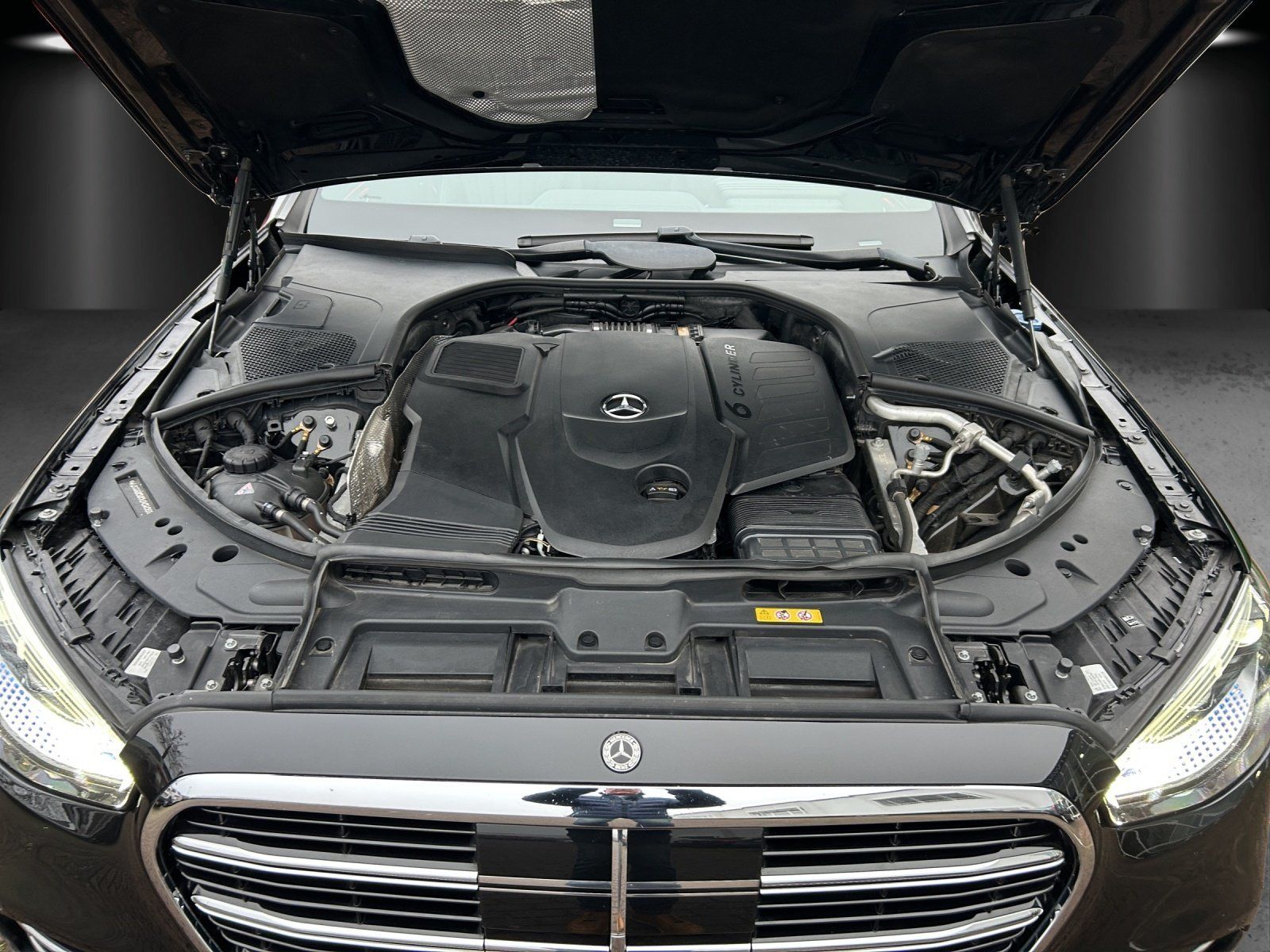 Fahrzeugabbildung Mercedes-Benz S350d AMG Pano DISTRO 4xMemo AIRMATIC Burme 360°