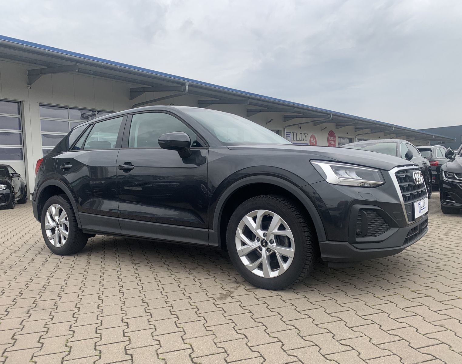 Fahrzeugabbildung Audi Q2 1.5 TFSI*Cam*Navi*LED*Klima*Assistenzpaket*