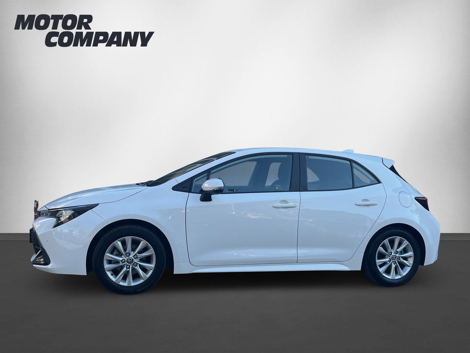 Toyota Corolla   Hybrid Business Edition imagem 3