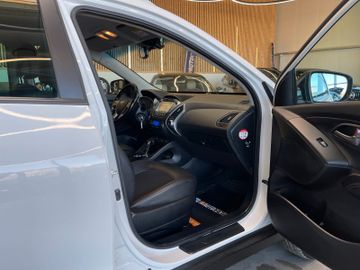 Hyundai ix35 Style AWD *1.HAND*AHK*BI-XEN*KAM*NAVI*