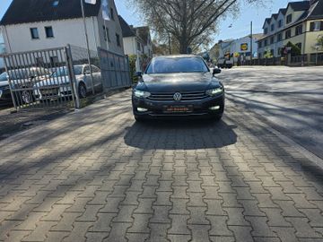 Volkswagen Passat Variant - 8