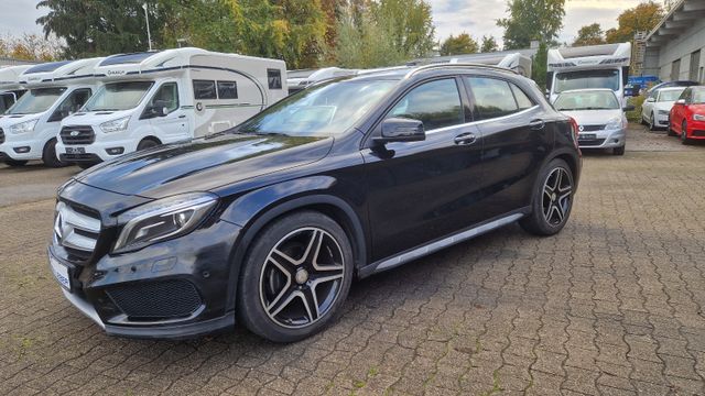 Mercedes-Benz GLA 200 AMG Automatik*Navi*Pano*PDC*Xenon*19"*