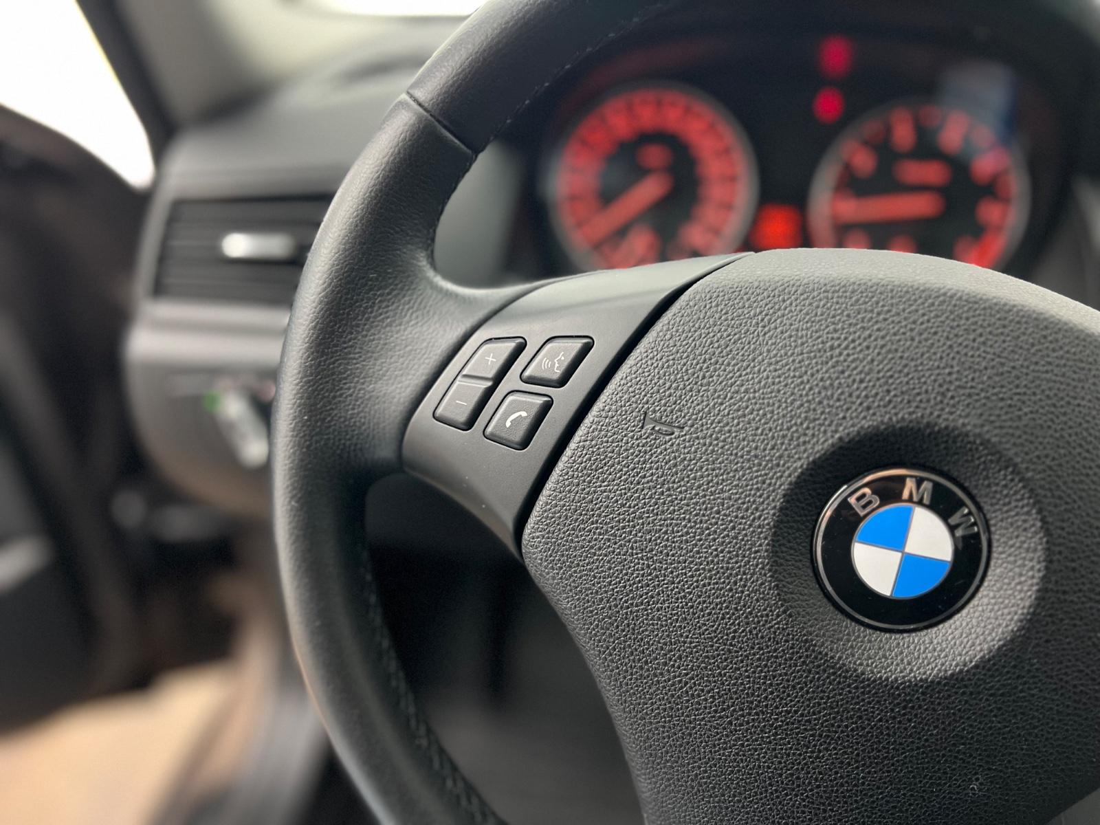 BMW X1 sDrive 20i / 1.HD / NUR 58.tKM / XENON / NAVI
