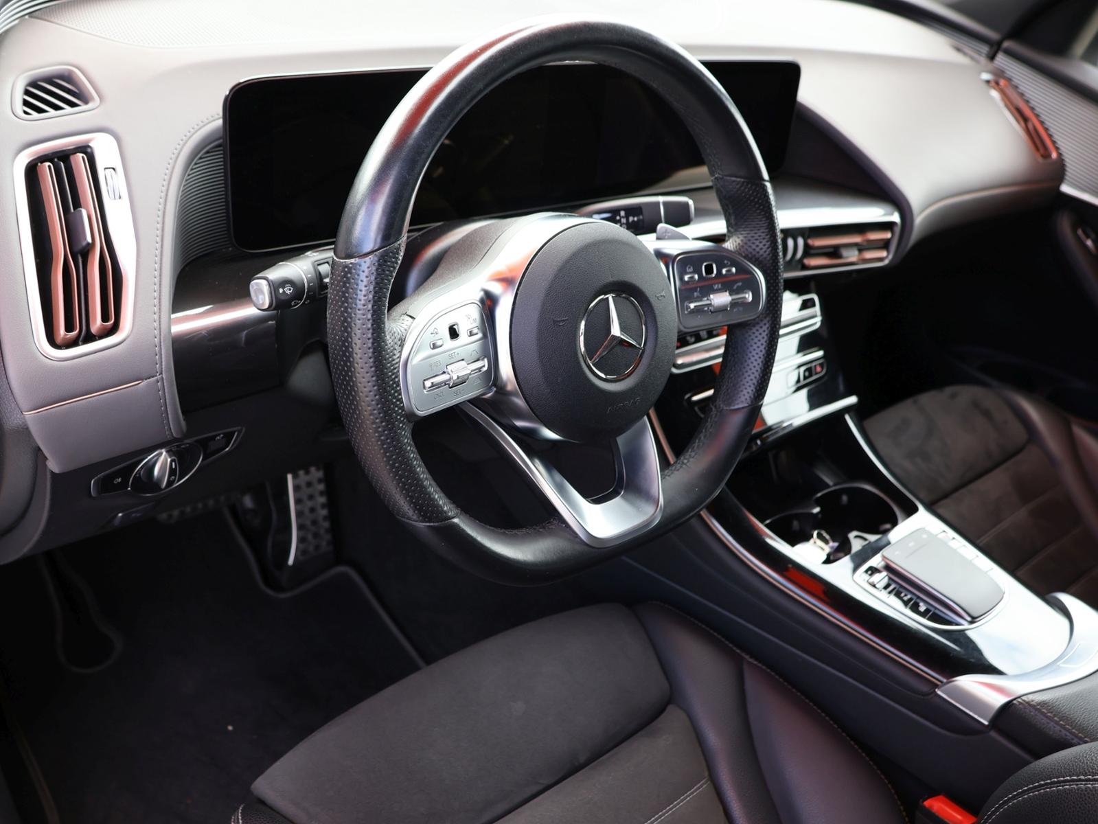 Mercedes-Benz EQC 400 4M AMG Line SHD Distr. Multi