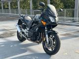 Honda CBF600 / TÜV / ABS / Sturzbügel/ schw. Rücklich - HONDA 2005 CBF 600