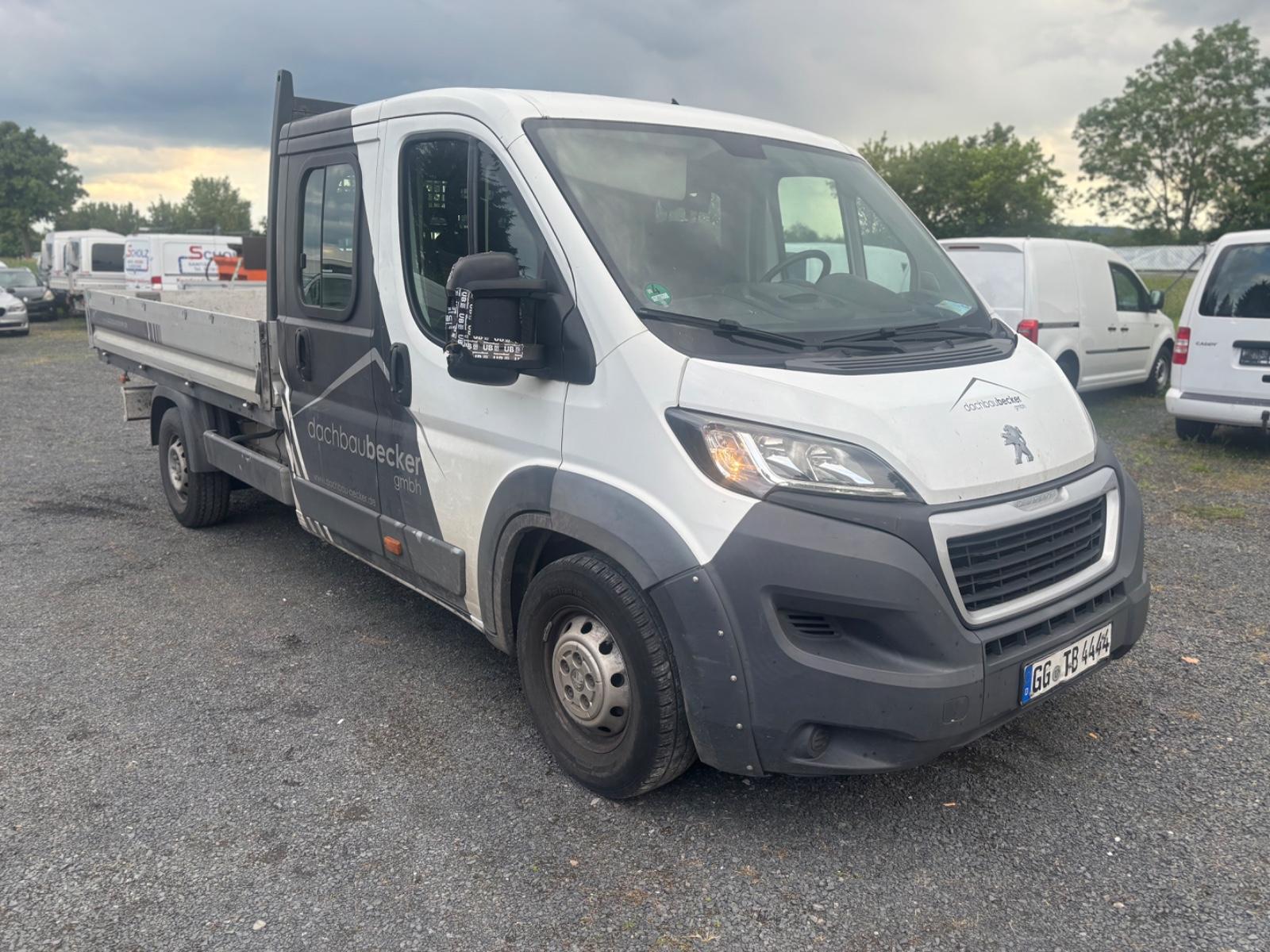 Peugeot Boxer Pritsche Doka. L4