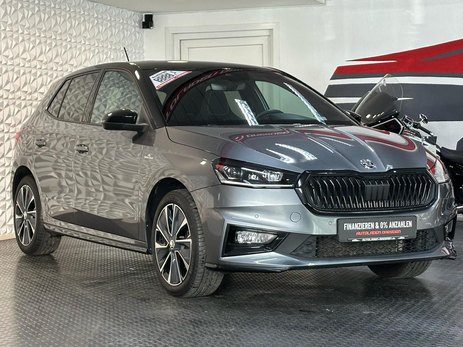 SKODA Fabia 1.0TSI MONTE CARLO LED#ACC#SHZ#LH#CAM#SPUR - Image 2