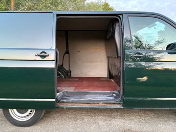 Volkswagen T6 Transporter - 9