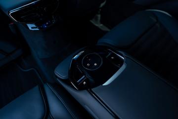 صورة مصغرة 49 لـ 2023 Ferrari PUROSANGUE