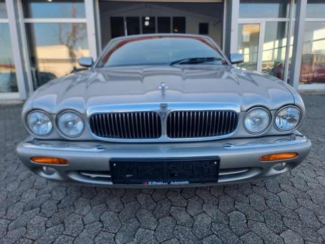 Jaguar XJ8  3,2 Super Optik