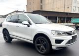 Volkswagen Touareg V6 TDI, R Line, 22' Tomason, AHK 3,5t - VW Touareg mit Schiebedach