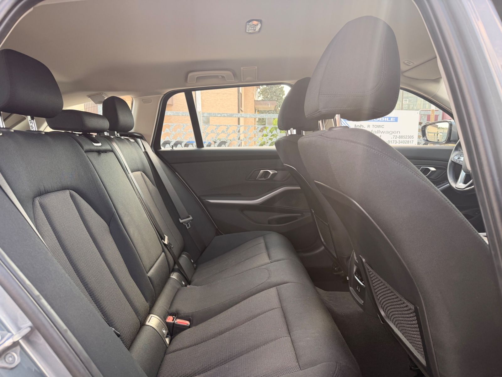 BMW 318d Touring,8-fach,S-Heft.,NETTO= 21.840€ foto 7