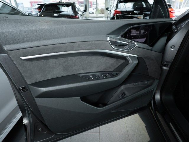 e-tron 50 quattro advanced HEAD-UP+360°+AHK+MATR