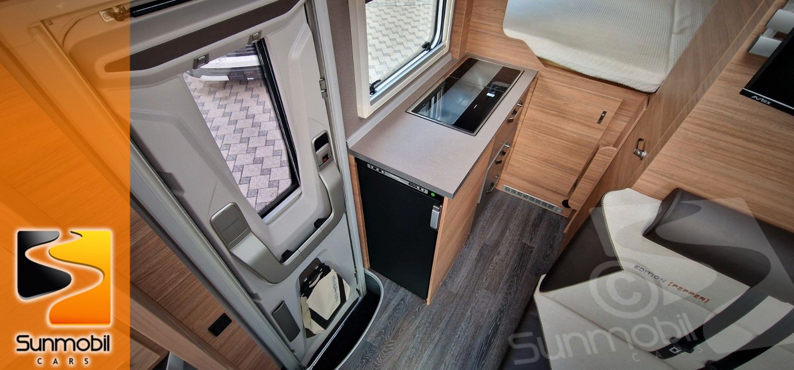 Fahrzeugabbildung Weinsberg X-Cursion 500 MQ Pepper 3200kg Premium Tür