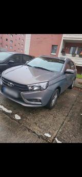 Lada lada vesta 1.6 top zustand wie neu - gebrauchte Lada Kombis