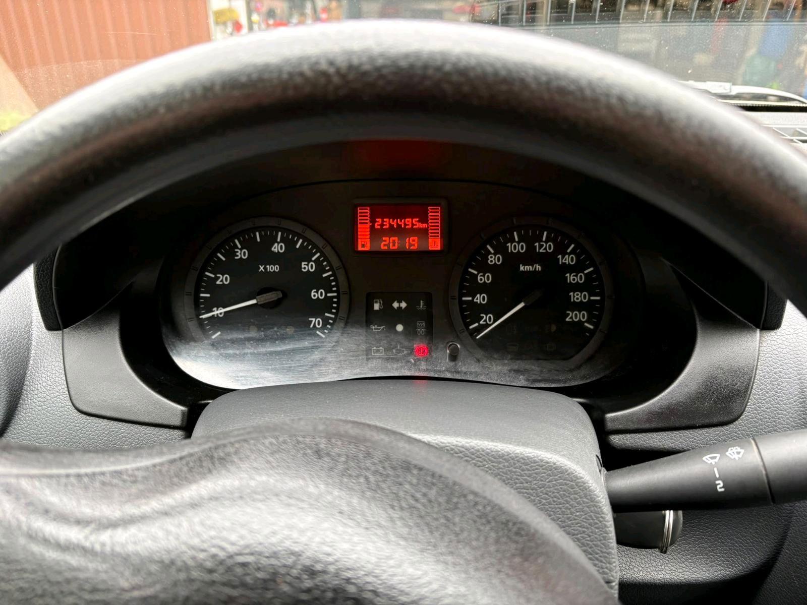 Volkswagen  2009 — photo 9