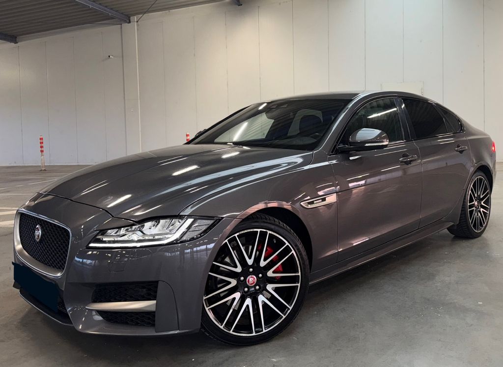 Image of Jaguar XF