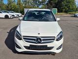 Mercedes-Benz B 200 d DCT 4Matic Urban Edition - Mercedes-Benz B-Klasse: Taxi