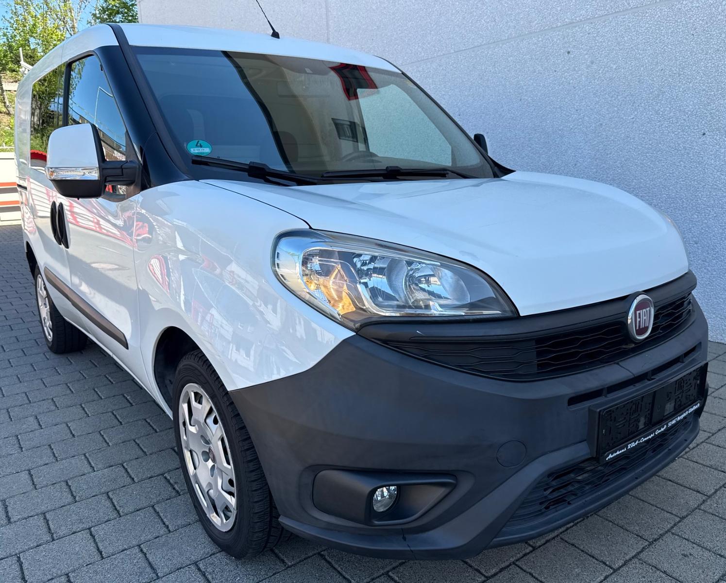 Fiat Doblo SX Kasten Benzin/CNG Klima,Ahk,Sortimo