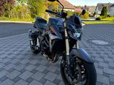 Suzuki GSR 750A, wie neu nur 1.700Km - SUZUKI 700