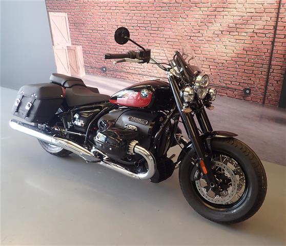 BMW R 18 Classic Premium Selection !