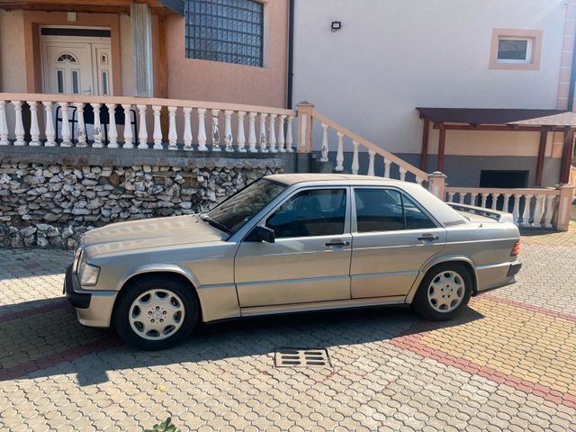 Mercedes-Benz Mercedes  Benz  W201  190E  2,3  16V