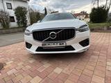 Volvo XC60 D4 AWD R Design Geartronic R Design - Volvo Gebrauchtwagen in Villingen-Schwenningen