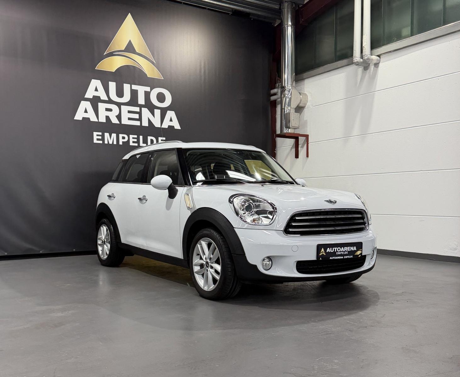 MINI Cooper D Countryman 1.6d *Pano*Navi*Keyless*Xeno