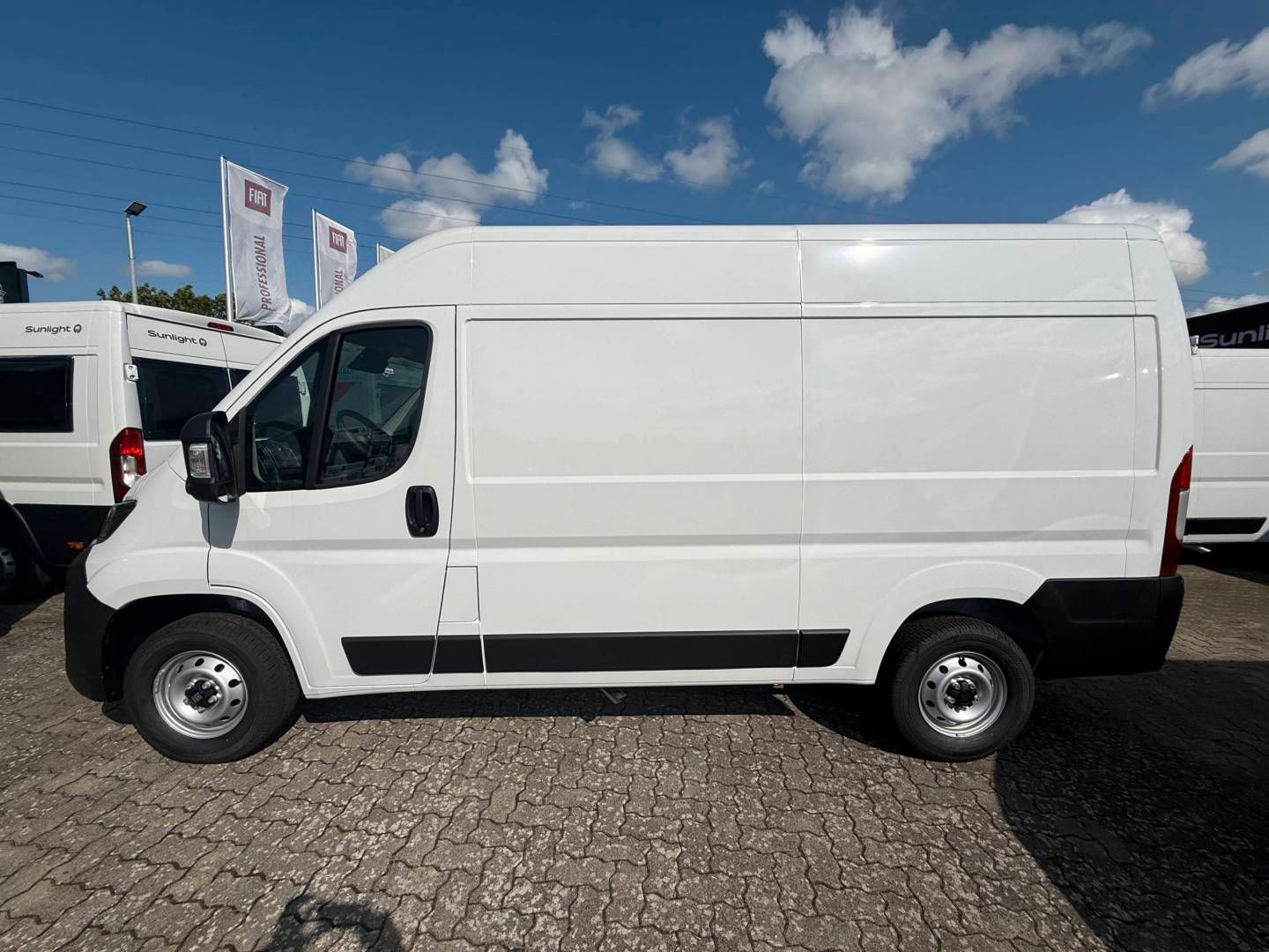 Fahrzeugabbildung Fiat DUCATO 33 L2H2 KAWA