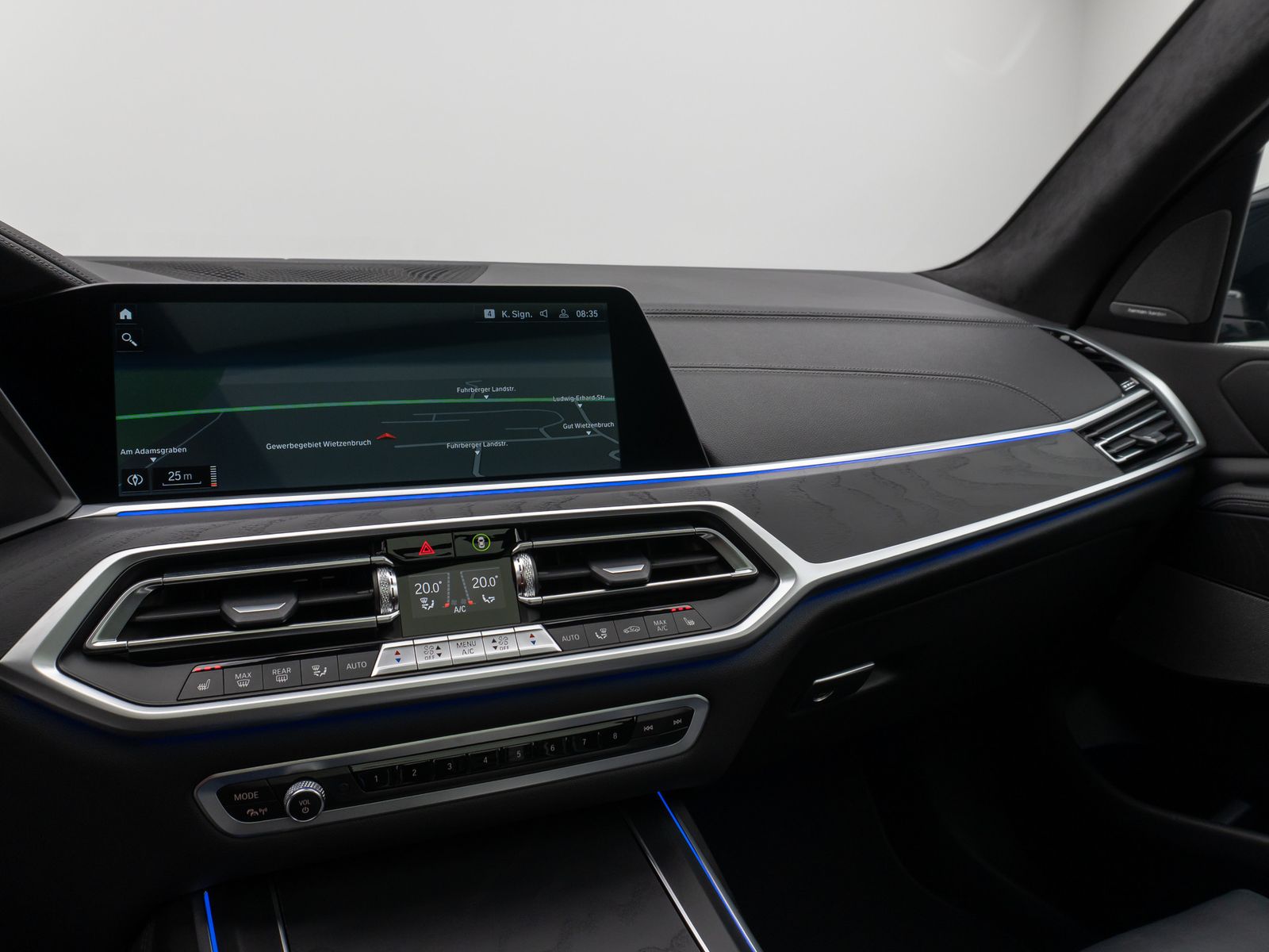 Fahrzeugabbildung BMW X7 xD40d M Sport 360°HUD DAB H/K SoftCl DisplKey