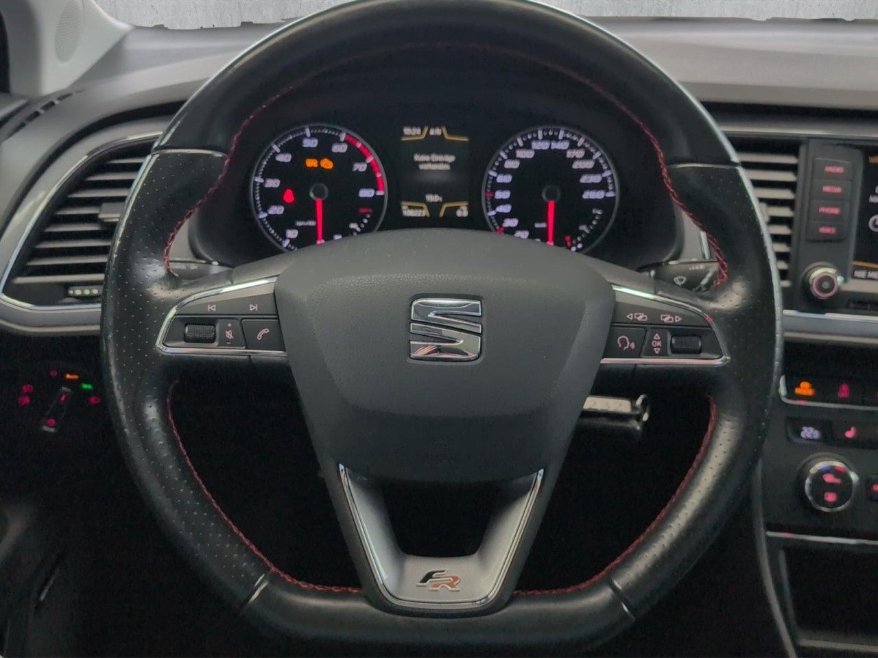Leon ST 1.4l TSI FR Klima Navi Einparkhilfe