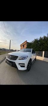 Mercedes-Benz Mercedes Benz ML 350D 4Matic Panorama (Tau... - Mercedes-Benz ML 350 Gebrauchtwagen in München