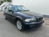 BMW E46 320i Leder - Schalter - BMW 320 aus 2001: Kombi, 320i