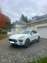 Porsche Macan S Diesel Scheckheftgepflegt Tüv 05/27 - Porsche Gebrauchtwagen in Hanau