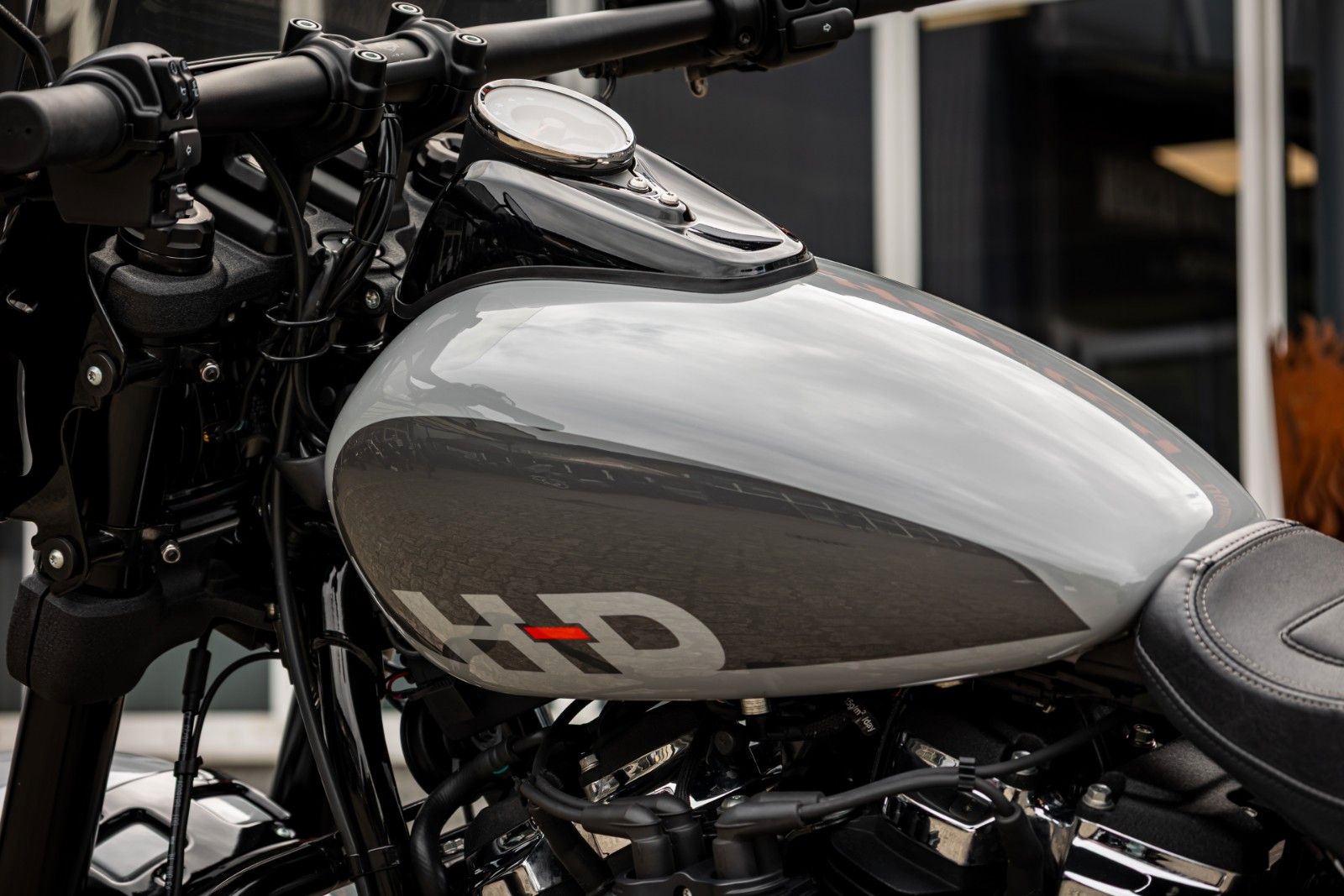 Fahrzeugabbildung Harley-Davidson FXFBS Fat Bob 114 CUI Softail - V PERFORMANCE -