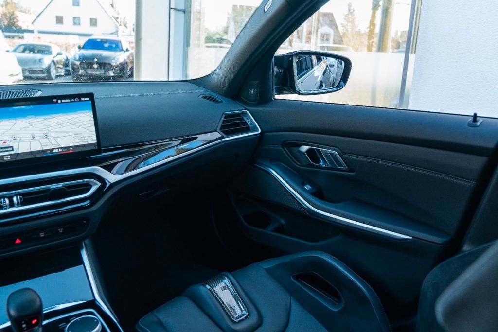 BMW M3 xDrive Competition/ SCHALENS/ INNOVATION/ H&K BMW M3 xDrive Competition/ SCHALENS/ INNOVATION/ H&K