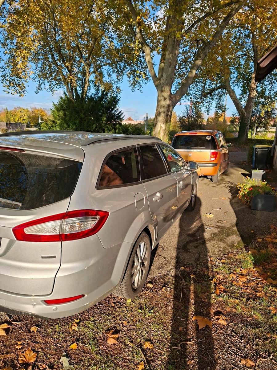 Ford Mondeo 2012 — engine