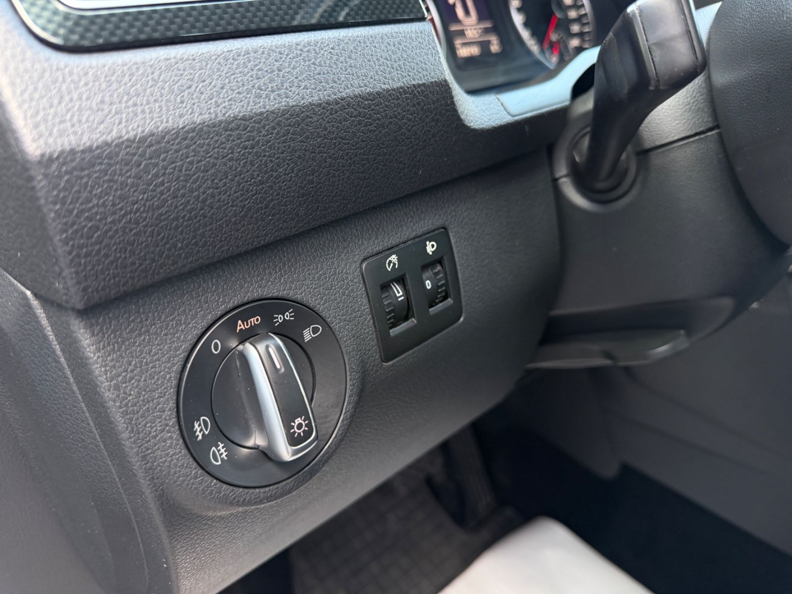 Caddy Maxi Highline 2.0 TDI DSG Navi BI-Xenon