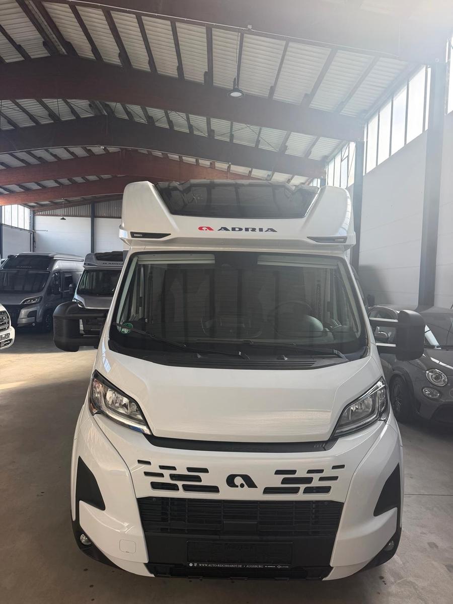 Adria Coral ALL IN   650 DL