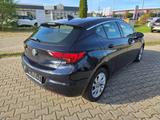 Opel Astra 1.4 l Turbo Start/Stop Dynamic - Opel Astra mit Benzin-Antrieb: Kleinwagen