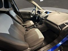 FORD EcoSport Trend SHZ PDC Tagfahrlicht