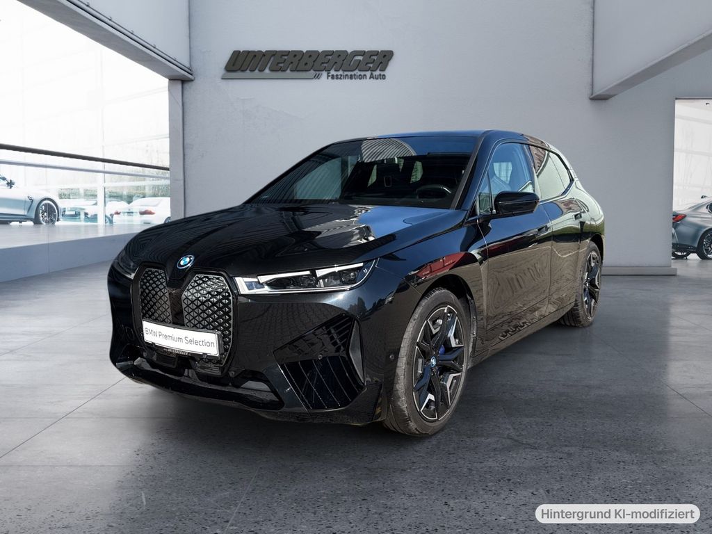 Image of BMW iX