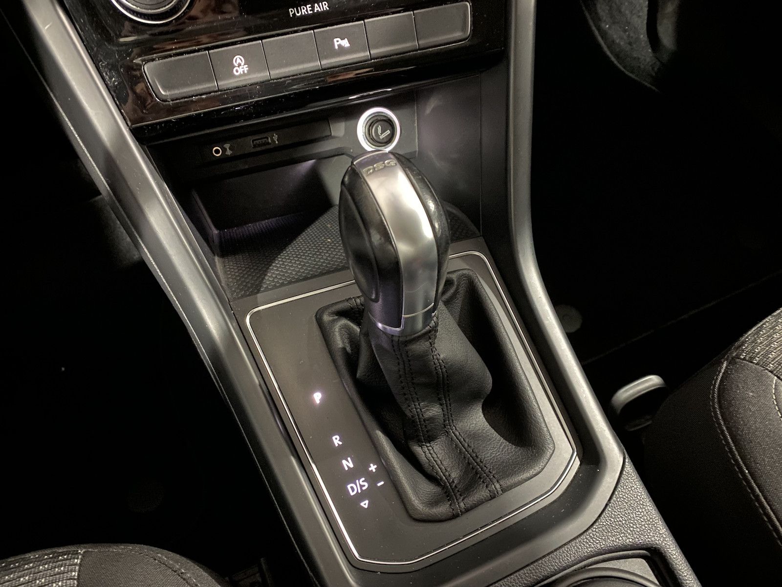 Fahrzeugabbildung Volkswagen Touran 1.6 Tdi Comfortline/7-Sitzer/AHK/SH/